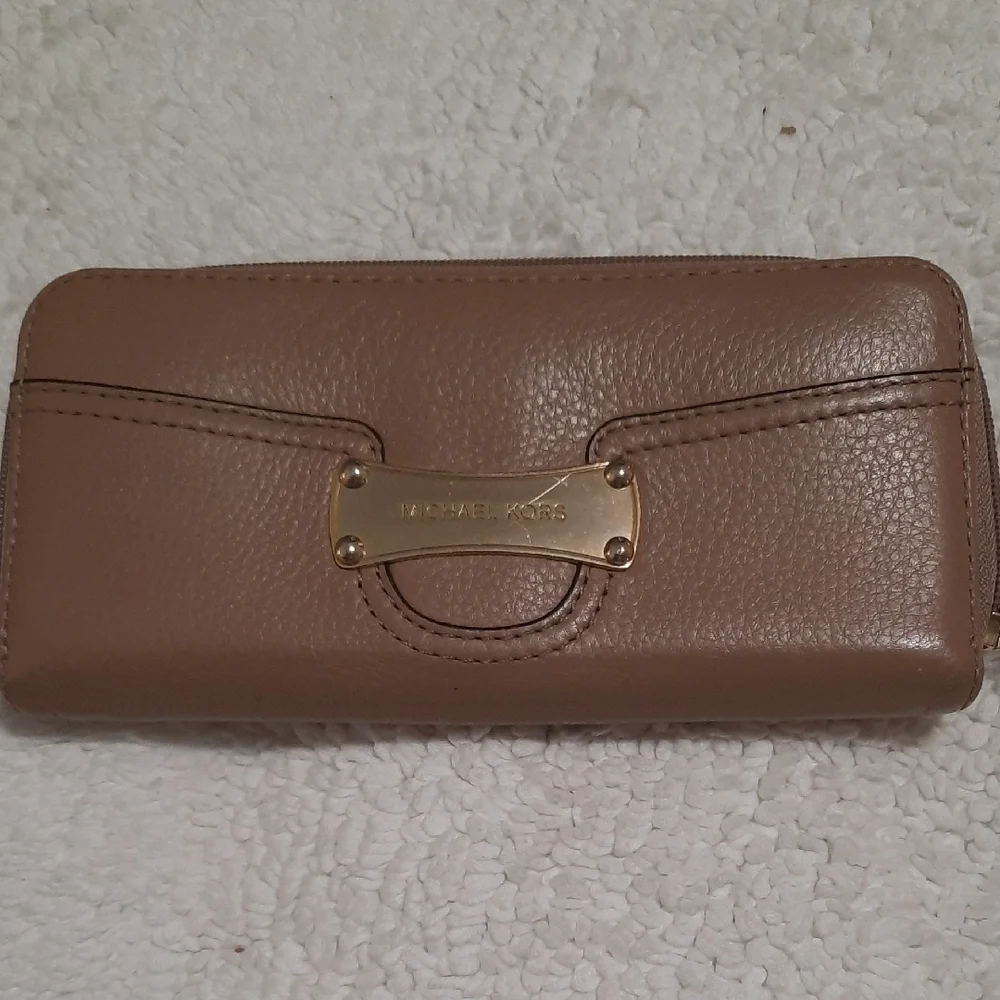 Michael Kors Leather Wallet with Gold Accents